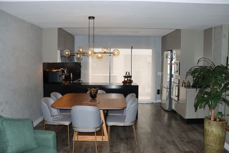 Casa de condomínio para alugar com 150m², 3 quartos e 2 vagasSala/Cozinha