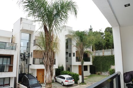 Casa de condomínio para alugar com 150m², 3 quartos e 2 vagasVista Varanda Suíte 1