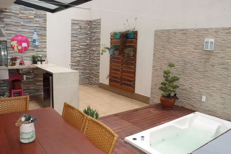 Casa de condomínio para alugar com 150m², 3 quartos e 2 vagasÁrea comum