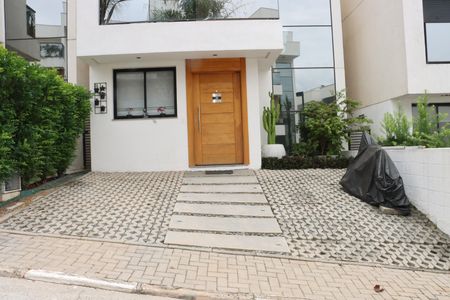 Casa de condomínio para alugar com 150m², 3 quartos e 2 vagasFachada