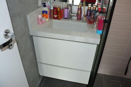 Casa de condomínio para alugar com 150m², 3 quartos e 2 vagasBanheiro Suíte 2