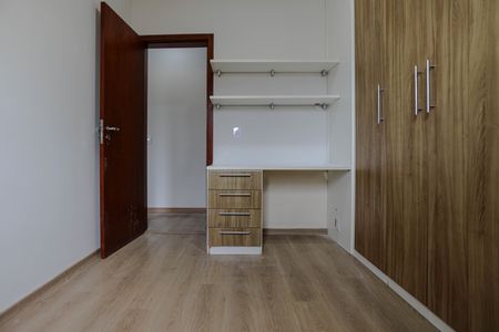 Casa de condomínio para alugar com 120m², 3 quartos e 2 vagasQuarto 1