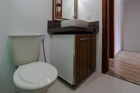 Casa de condomínio para alugar com 120m², 3 quartos e 2 vagasBanheiro