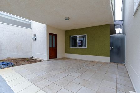 Casa de condomínio para alugar com 120m², 3 quartos e 2 vagasPlaquinha - Garagem