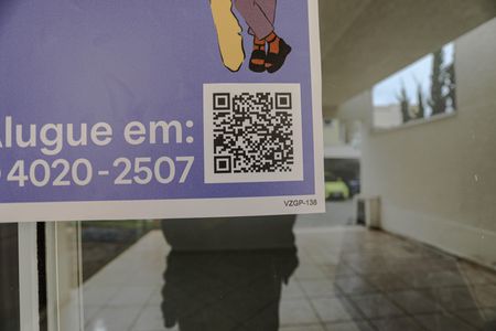 Casa de condomínio para alugar com 120m², 3 quartos e 2 vagasPlaquinha