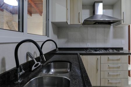 Casa de condomínio para alugar com 120m², 3 quartos e 2 vagasCozinha