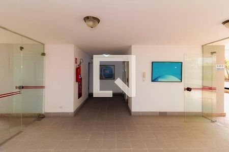 Apartamento para alugar com 83m², 2 quartos e 1 vagaÁrea comum - Hall Social