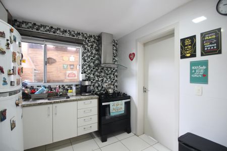 Casa de condomínio à venda com 120m², 4 quartos e 2 vagasCozinha