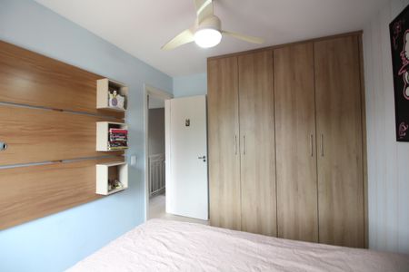 Casa de condomínio à venda com 120m², 4 quartos e 2 vagasQuarto 3