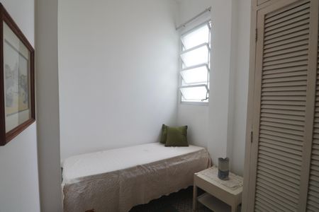 Apartamento para alugar com 501m², 5 quartos e 2 vagasQuarto de Serviço