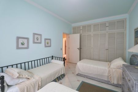 Apartamento para alugar com 501m², 5 quartos e 2 vagasSuíte 2