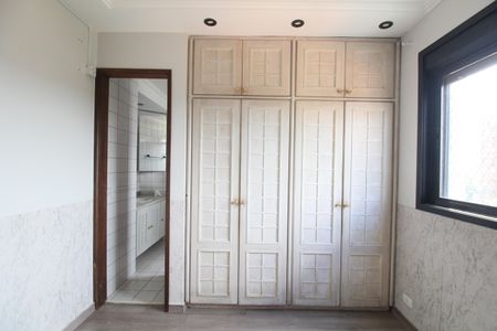 Apartamento à venda com 62m², 2 quartos e 2 vagasQuarto 2