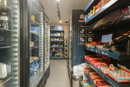 Apartamento para alugar com 38m², 1 quarto e sem vaga Apartamento para alugar com 38m², 1 quarto e sem vagaCondomínio - Mercado