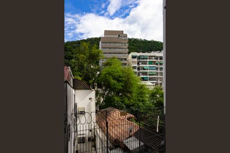 Apartamento à venda com 61m², 1 quarto e 2 vagas Apartamento à venda com 61m², 1 quarto e 2 vagasVista da cozinha