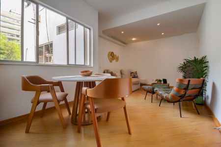 Sala  de apartamento à venda com 1 quarto, 61m² em Botafogo, Rio de Janeiro