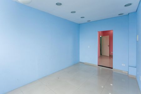 Casa para alugar com 66m², 2 quartos e sem vagaSala/Quarto