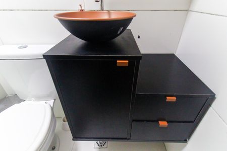 Apartamento para alugar com 57m², 2 quartos e sem vagaBanheiro