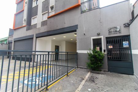 Apartamento para alugar com 57m², 2 quartos e sem vagaFachada