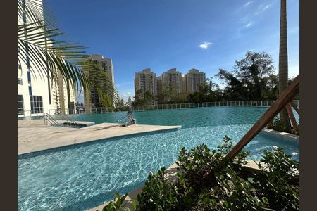 Apartamento para alugar com 55m², 1 quarto e sem vagaÁrea comum - Piscina