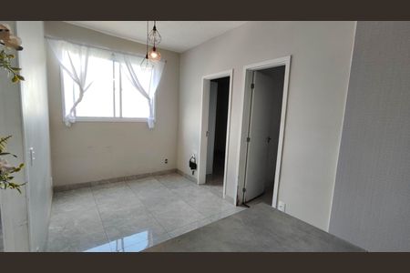 Sala de apartamento para alugar com 2 quartos, 42m² em Vila Sao Paulo, Ferraz de Vasconcelos