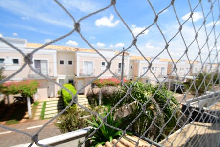 Casa de condomínio para alugar com 85m², 3 quartos e 2 vagasQuarto 1 - Vista