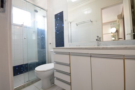 Casa de condomínio para alugar com 85m², 3 quartos e 2 vagasBanheiro Suíte