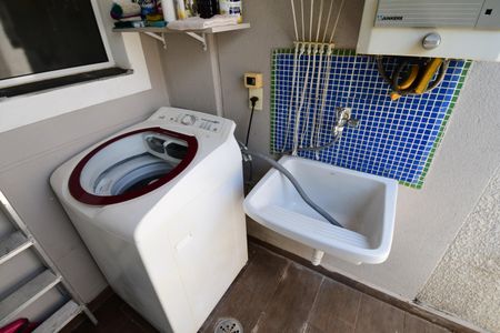 Casa de condomínio para alugar com 85m², 3 quartos e 2 vagasÁrea de Serviço