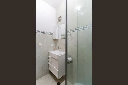 Casa para alugar com 180m², 2 quartos e 2 vagas Casa para alugar com 180m², 2 quartos e 2 vagasBanheiro