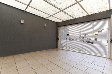 Casa para alugar com 180m², 2 quartos e 2 vagas Casa para alugar com 180m², 2 quartos e 2 vagasGaragem