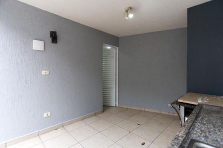 Casa para alugar com 180m², 2 quartos e 2 vagas Casa para alugar com 180m², 2 quartos e 2 vagasÁrea de lazer