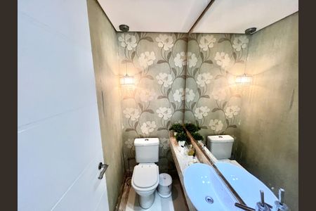 Apartamento à venda com 110m², 3 quartos e 2 vagas Apartamento à venda com 110m², 3 quartos e 2 vagasLavabo