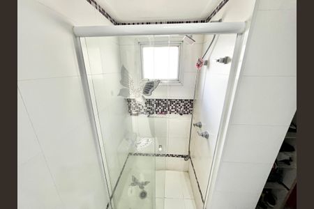 Apartamento à venda com 110m², 3 quartos e 2 vagas Apartamento à venda com 110m², 3 quartos e 2 vagasBanheiro da Suíte 2