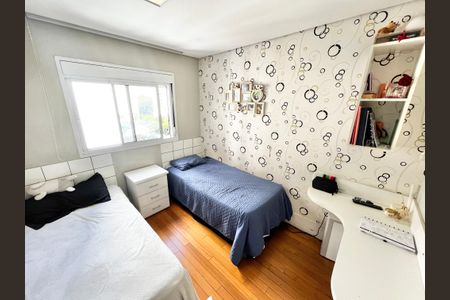 Apartamento à venda com 110m², 3 quartos e 2 vagas Apartamento à venda com 110m², 3 quartos e 2 vagasQuarto Suíte 2