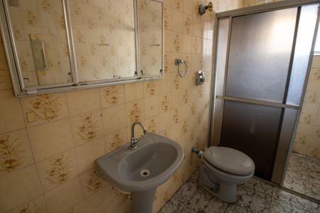 Banheiro de casa para alugar com 1 quarto, 70m² em Cidade Patriarca, São Paulo