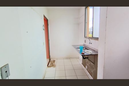Cozinha de apartamento para alugar com 2 quartos, 50m² em Jardim Europa, Suzano