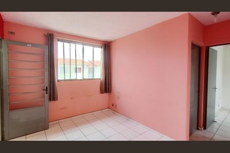 Sala de apartamento para alugar com 2 quartos, 50m² em Jardim Europa, Suzano