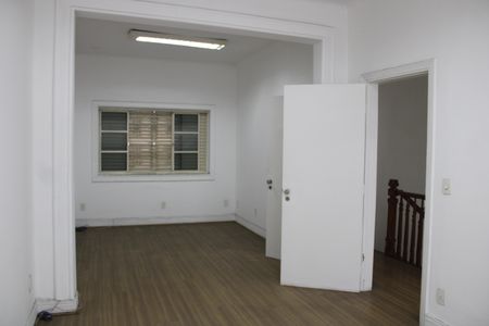 Casa à venda com 120m², 5 quartos e 2 vagasQuarto 1