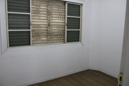 Casa à venda com 120m², 5 quartos e 2 vagasQuarto 2