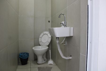 Casa à venda com 120m², 5 quartos e 2 vagasBanheiro 2