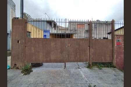 Fachada  de casa para alugar com 3 quartos, 99m² em Vila Conde do Pinhal, São Paulo