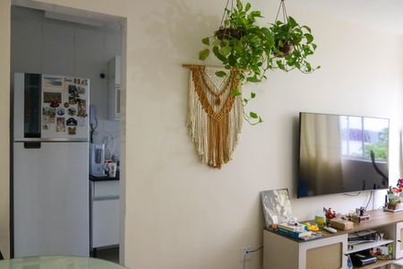 Sala de apartamento à venda com 2 quartos, 50m² em Pilares, Rio de Janeiro