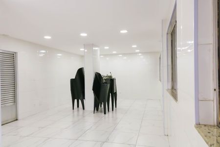 Apartamento à venda com 50m², 2 quartos e 1 vaga Apartamento à venda com 50m², 2 quartos e 1 vagaÁrea comum - Salão de festas