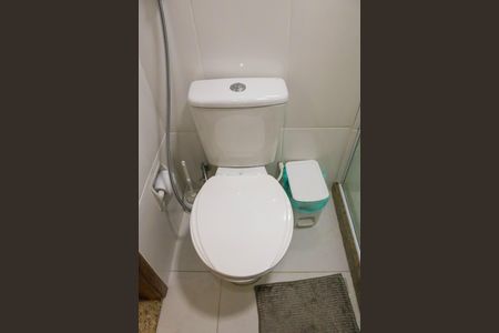 Apartamento à venda com 50m², 2 quartos e 1 vaga Apartamento à venda com 50m², 2 quartos e 1 vagaBanheiro