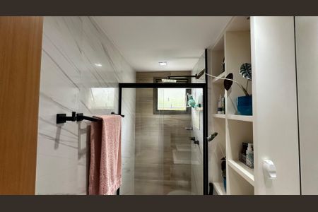 Apartamento à venda com 120m², 3 quartos e 1 vaga Apartamento à venda com 120m², 3 quartos e 1 vagaBanheiro quarto 1