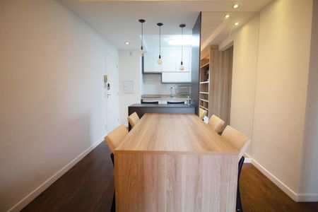 Apartamento para alugar com 71m², 1 quarto e 2 vagas Apartamento para alugar com 71m², 1 quarto e 2 vagasCozinha