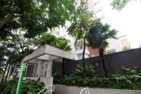 Apartamento para alugar com 71m², 1 quarto e 2 vagas Apartamento para alugar com 71m², 1 quarto e 2 vagasFachada