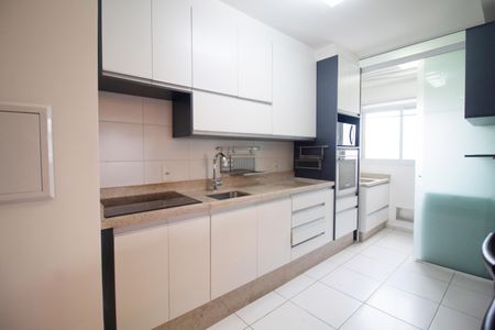 Apartamento para alugar com 71m², 1 quarto e 2 vagas Apartamento para alugar com 71m², 1 quarto e 2 vagasCozinha