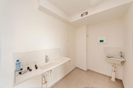 Apartamento para alugar com 2 quartos, 40m² em Vila Antonieta, São Paulo