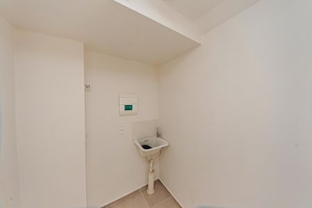 Apartamento para alugar com 2 quartos, 40m² em Vila Antonieta, São Paulo