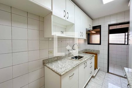 Apartamento à venda com 86m², 3 quartos e 2 vagasCozinha